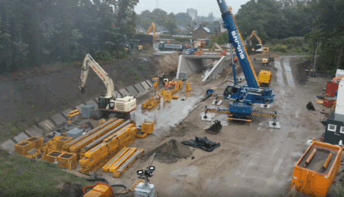 🔴 Fietstunnel F58 in Roosendaal op zijn plaats geschoven
