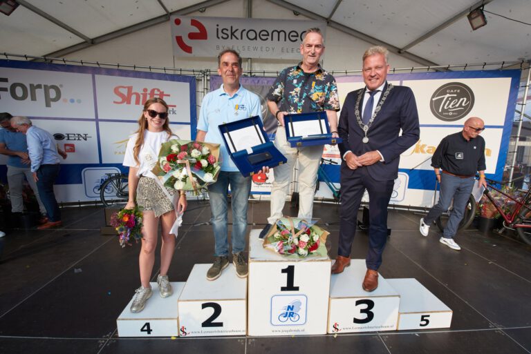 517298112_1061238492861768_2852506572420285717_n